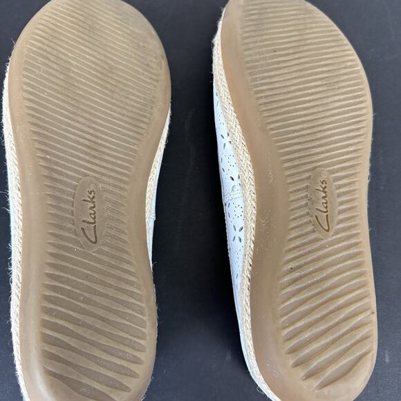 Clarks Collection 8.5 W Danelly Art White Lasercut Espadrille Ballet Flat‎ Shoes - Picture 7 of 9